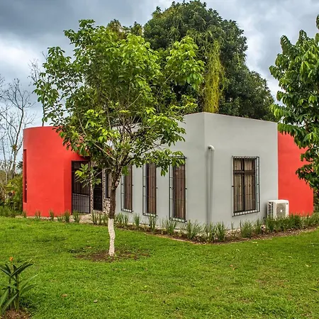 Genesis Luxury Home, La Fortuna